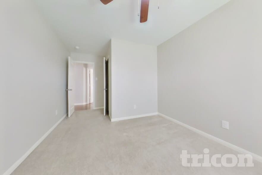 Building Photo - 2437 Regatta Ln
