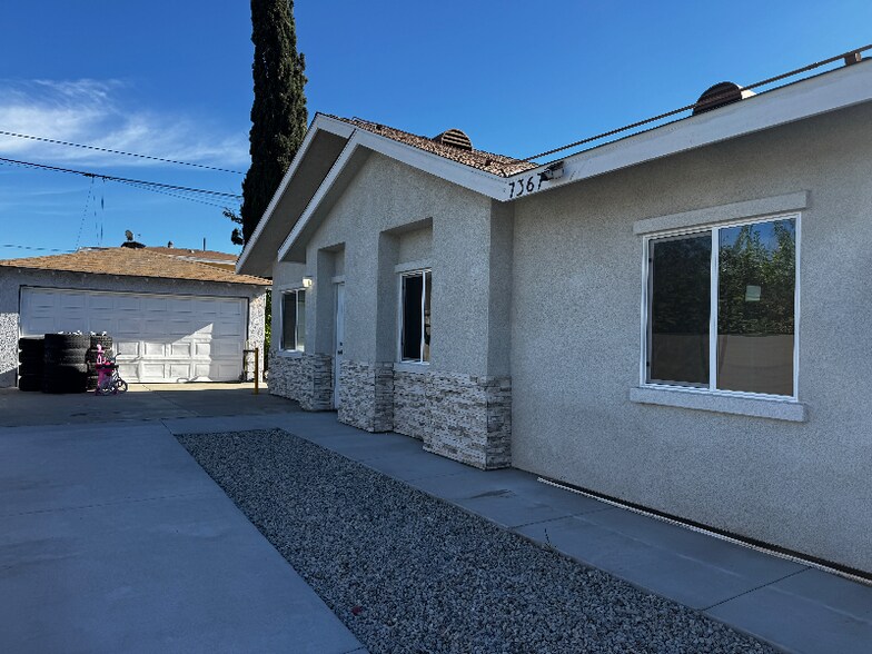 Building Photo - 7367 Golondrina Dr