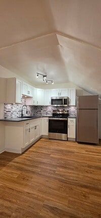 Building Photo - 55 W Louther St