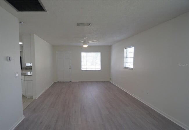 Building Photo - 4007 W Cass St