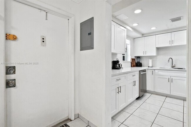 Building Photo - 14185 SW 87th St