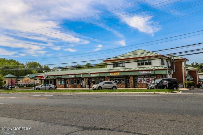 Building Photo - 83 Bradford Ct