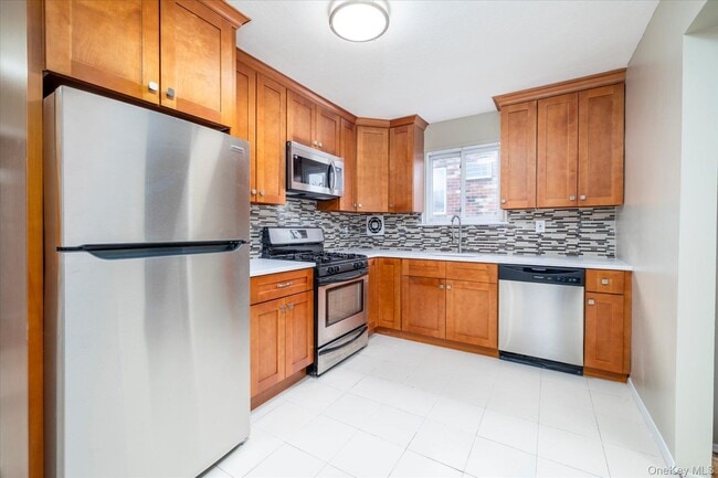 Building Photo - 148-27 230th Pl