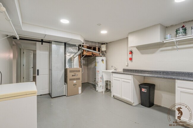 Building Photo - 2118 N 22nd St