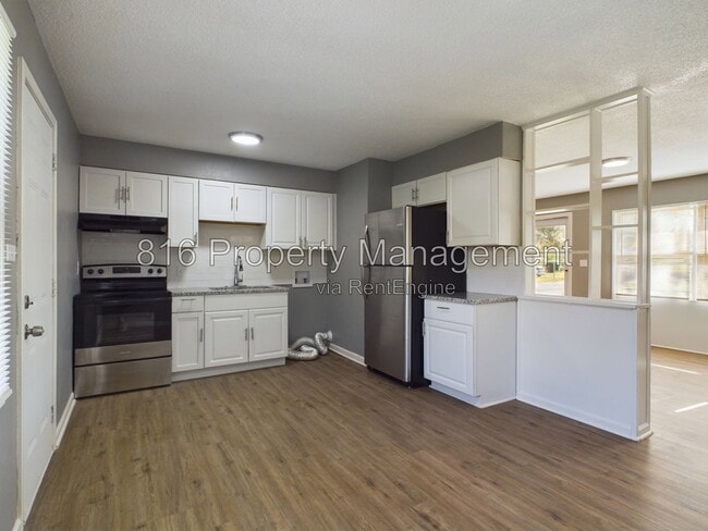 Building Photo - 10800 Blue Ridge Blvd