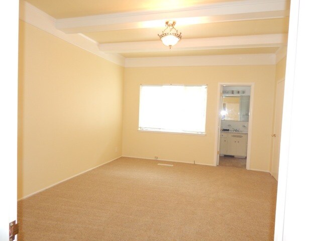 Bedroom - 5 Lorton Ave