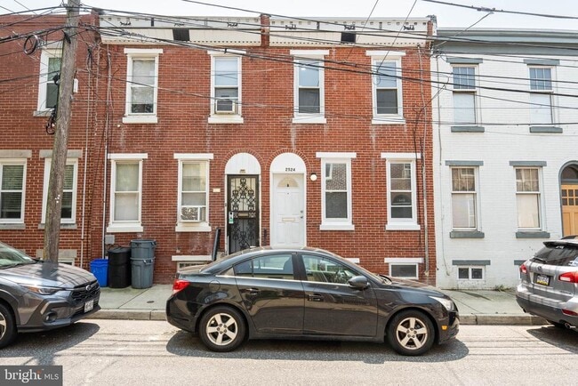 Building Photo - 2524 Webster St