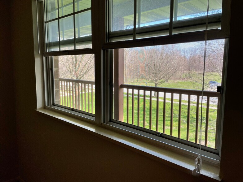 Building Photo - 1150 Tollis Pky