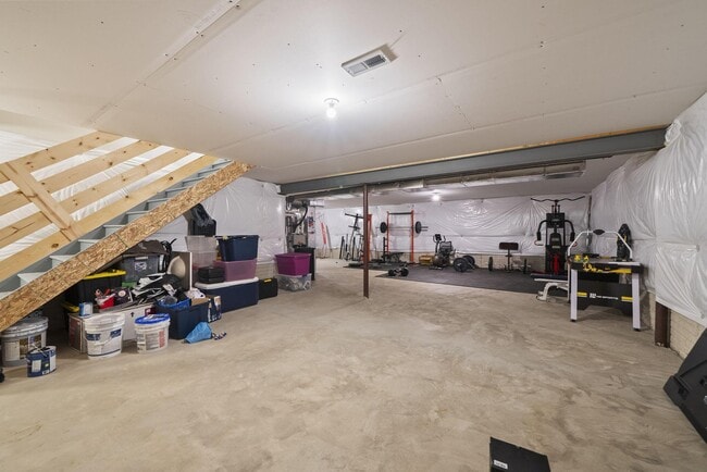 Building Photo - 1059 Honeycomb Ln