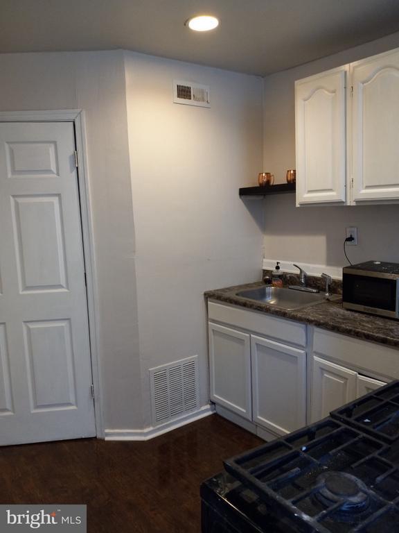 Building Photo - 1406 5th St NW