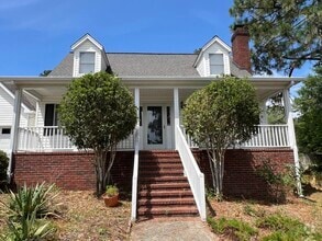 Building Photo - 2119 Howard Mill Rd