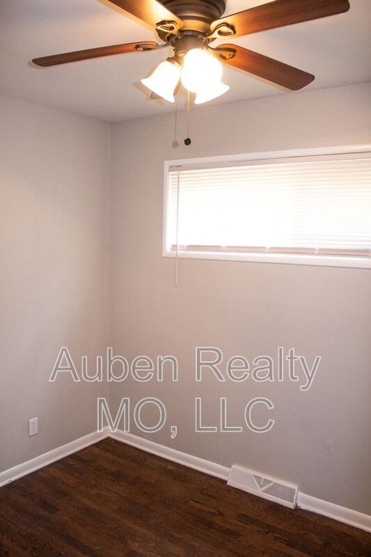 Building Photo - 1608 N Pearl St