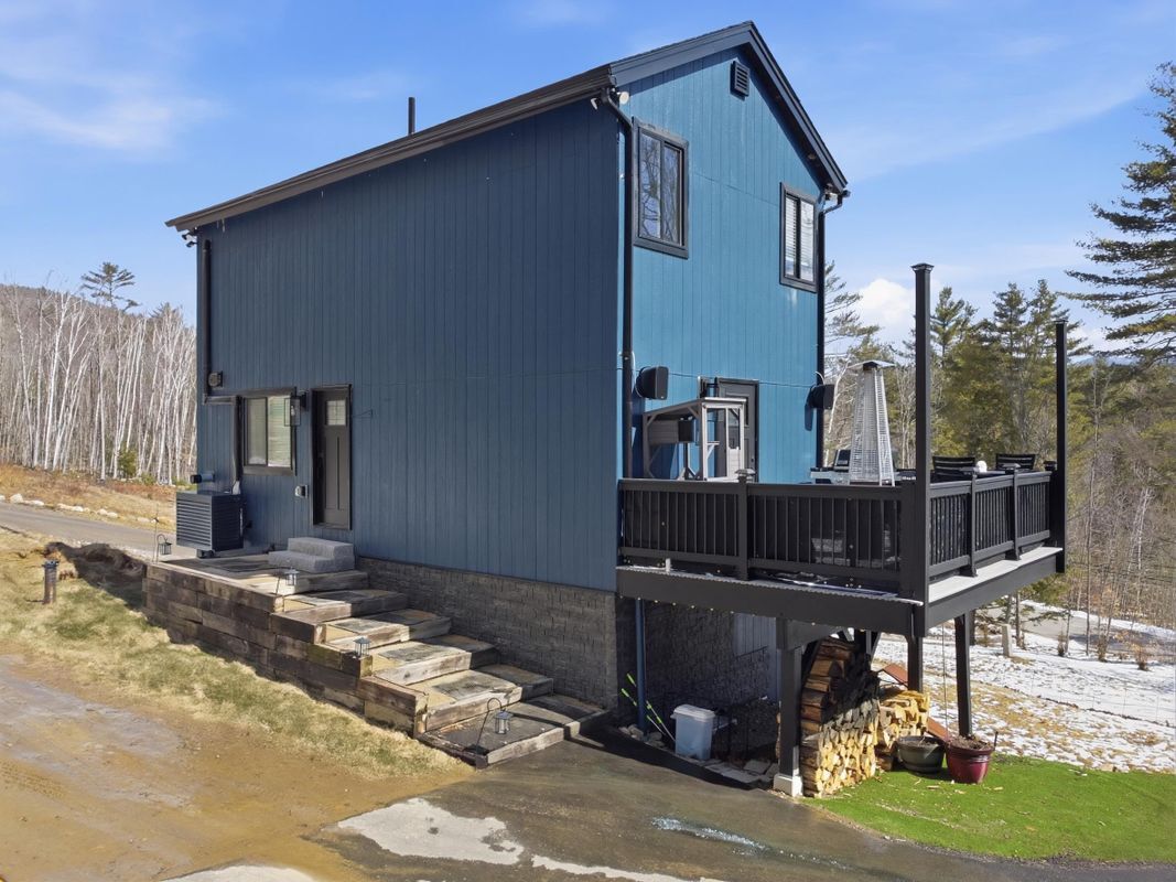 Building Photo - 253 Upper Mad River Rd