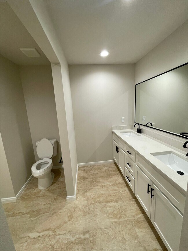 Building Photo - 13122 Stillington Dr