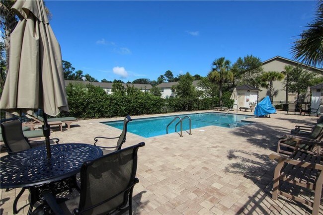 Building Photo - 1501 Reserve Ct