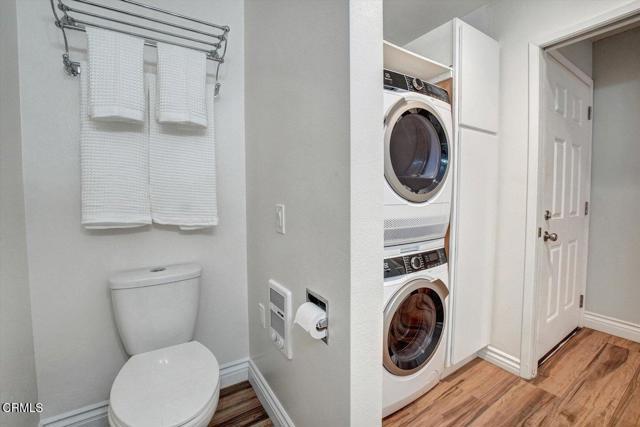 Building Photo - 385 E Surfside Dr