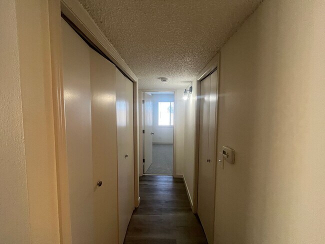Building Photo - GORGEOUSLY REMODELED 2 bed 2 bath on 3rd floor with vaulted ceiling and skylight and in unit W/D!!