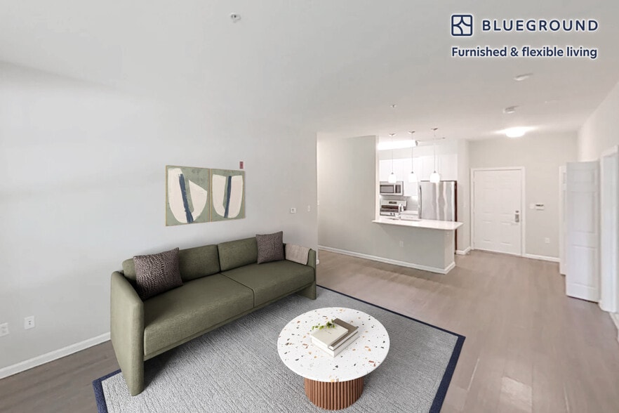 Building Photo - 160 Boylston St