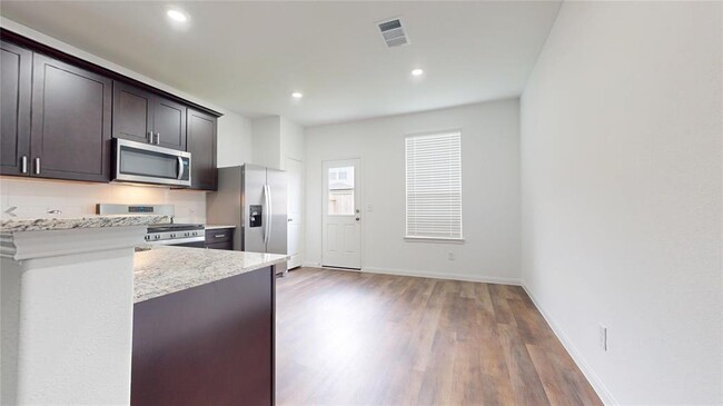 Building Photo - 23511 Autumn Harvester Dr