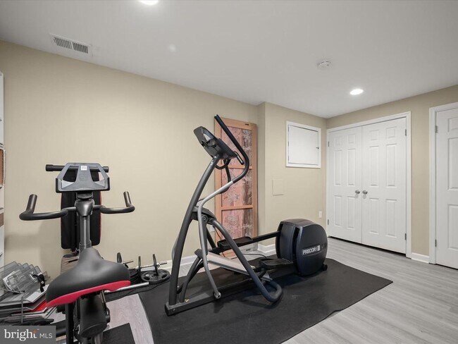 Building Photo - 7704 Zulima Ct