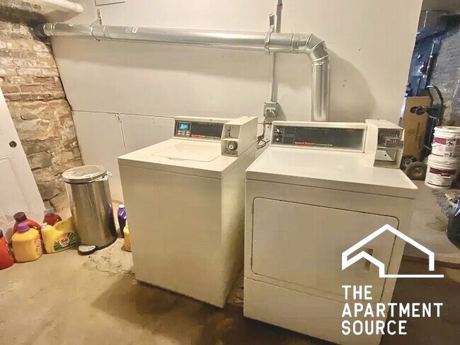 Building Photo - 4009 S Calumet Ave