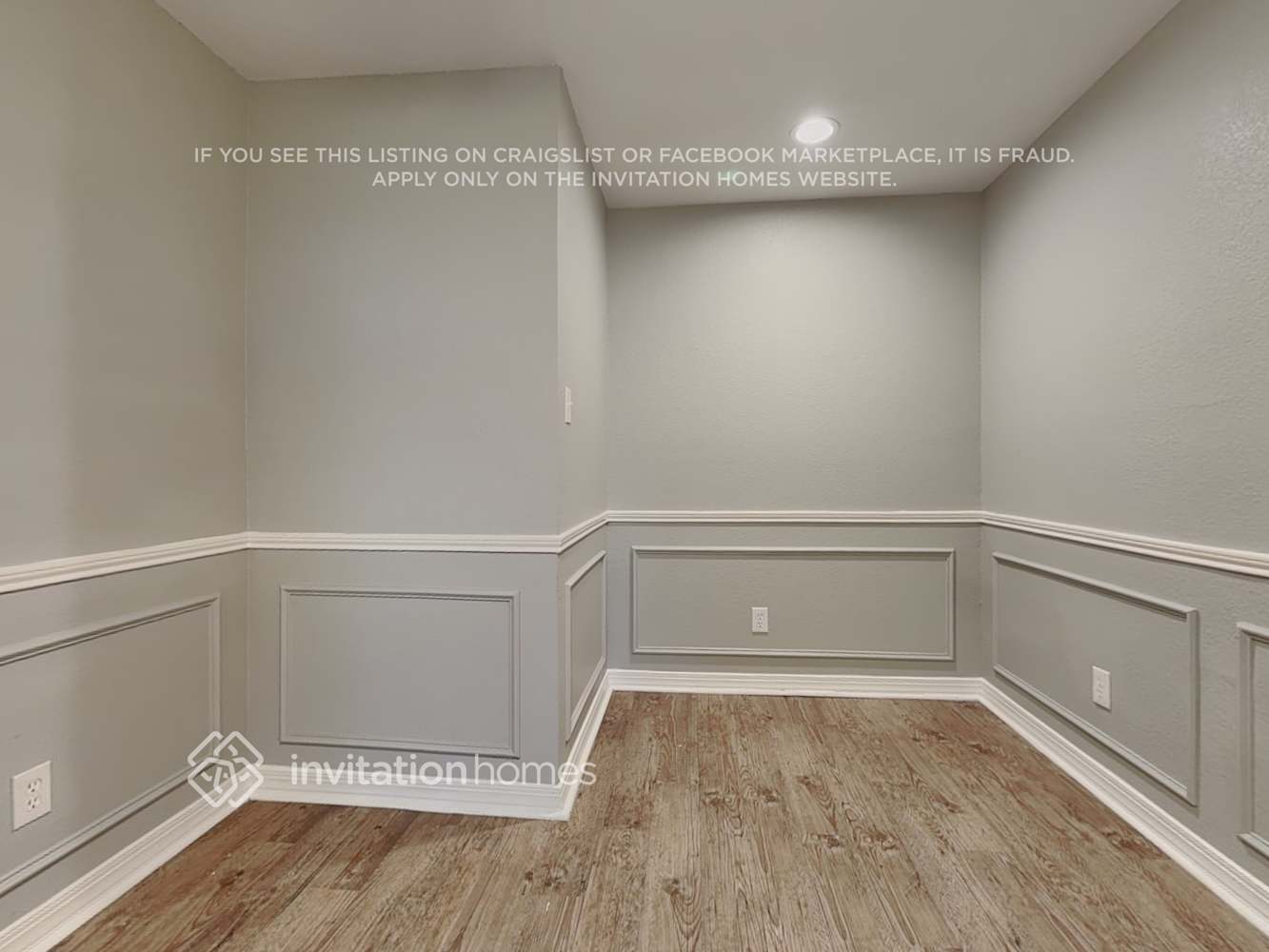 Building Photo - 8820 Chaps Ave