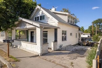 Building Photo - 43 N 100 W