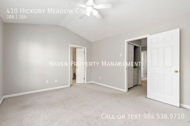 Building Photo - 410 Hickory Meadow Cir