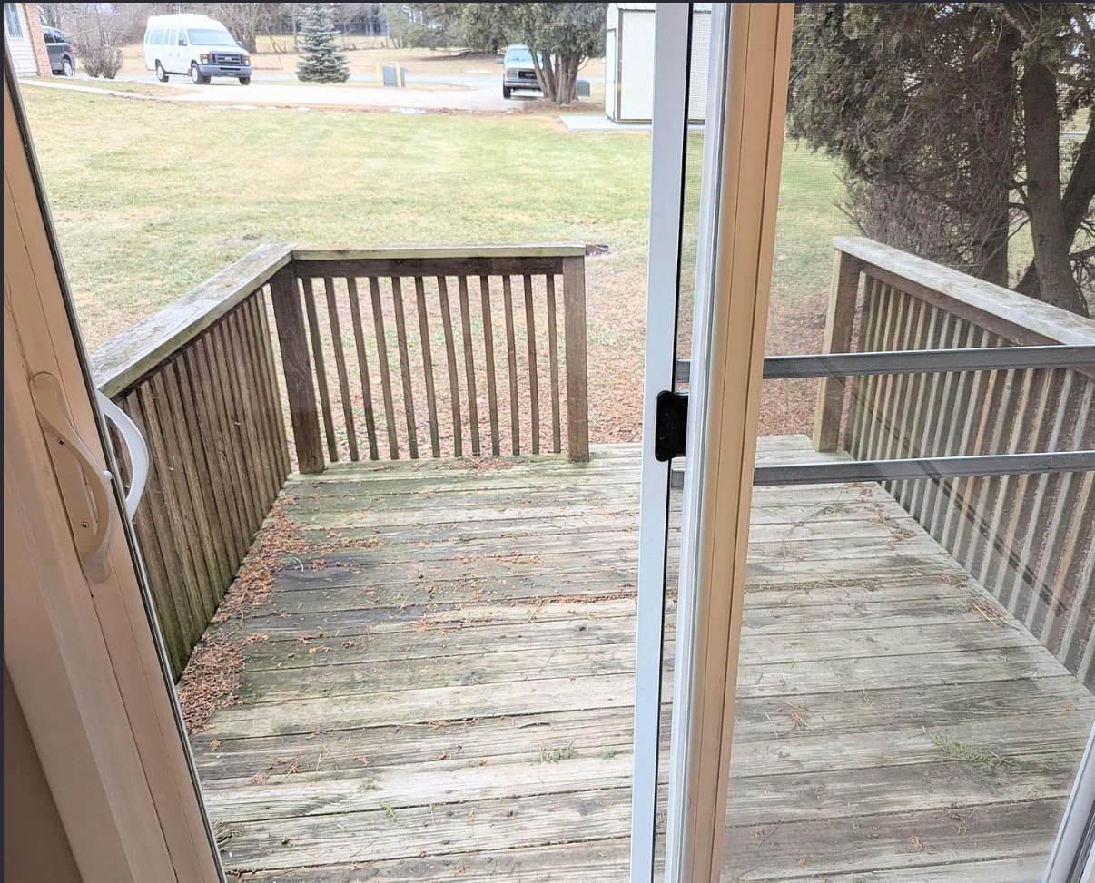 Building Photo - 303 W Elizabeth St