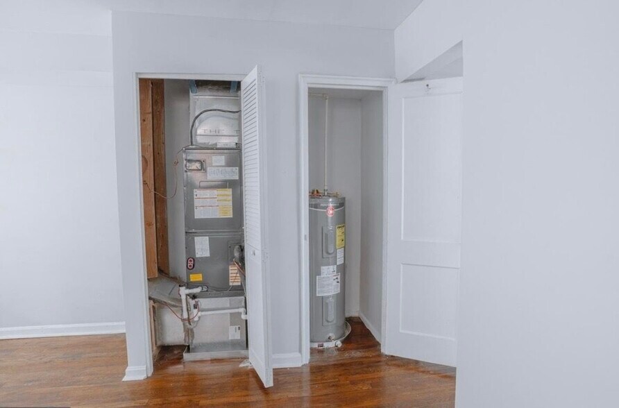 Building Photo - 32 Varnum St NE