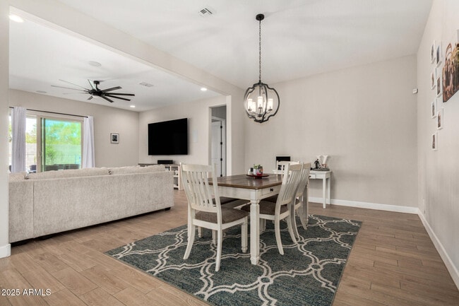 Building Photo - 5314 N 182nd Ln