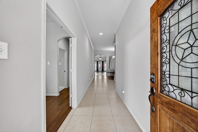 Building Photo - 2009 Scissor Tail Rd