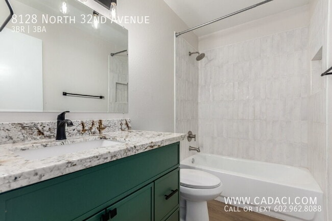 Building Photo - 8128 N 32nd Ave