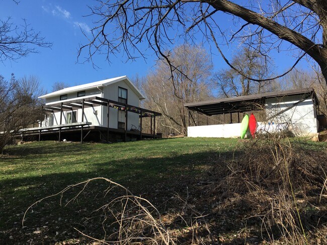 House and Carport - 195 Calkins Rd