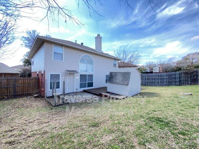 Building Photo - 5204 Vista Verde Dr