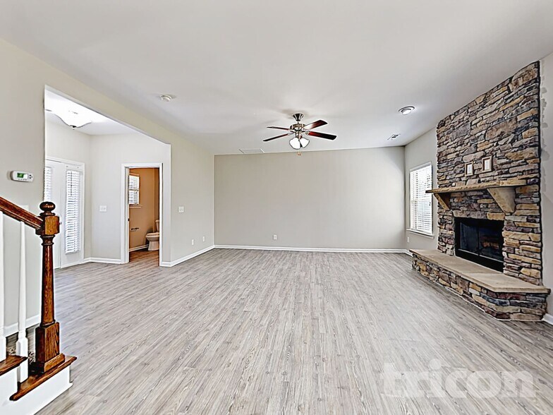 Building Photo - 7513 Nathaniel Woods Blvd