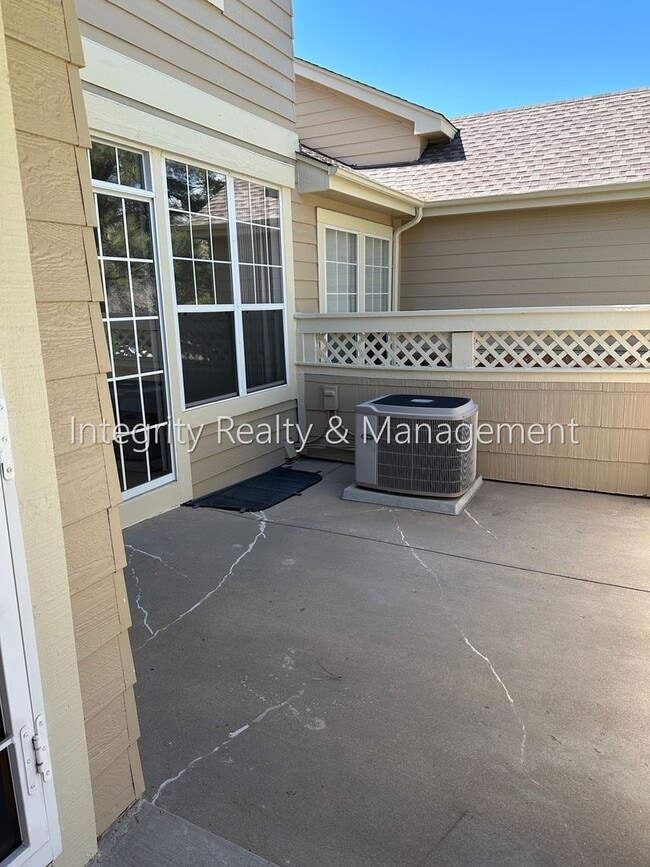 Building Photo - 3410 W 98th Dr