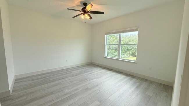 Building Photo - 12943 SW 77th Cir