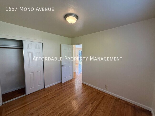 Building Photo - 1657 Mono Ave