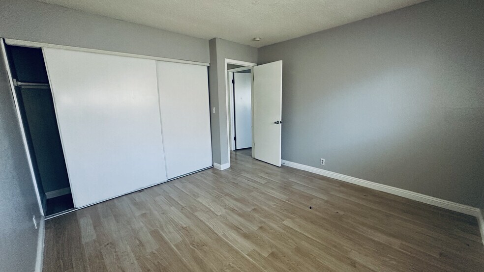 Building Photo - 5282 S Maryland Pky