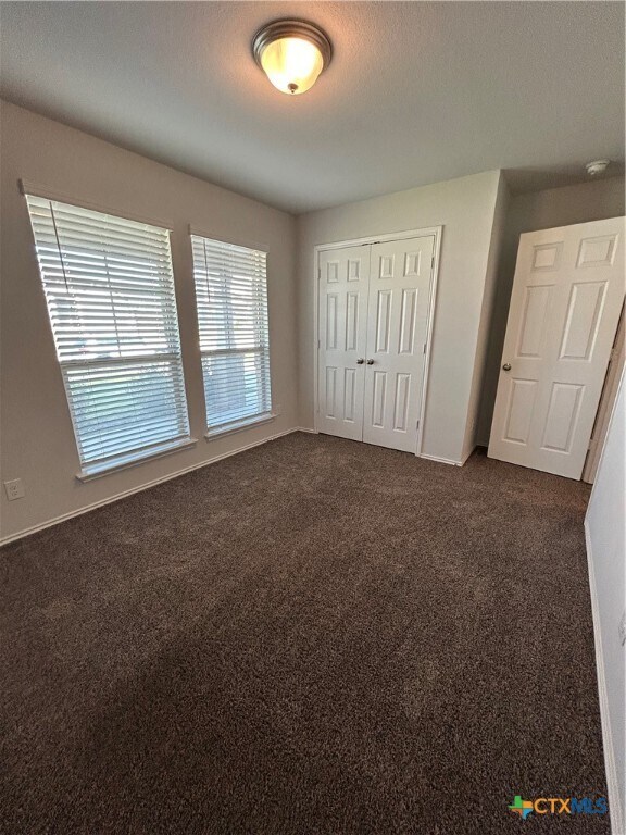 Building Photo - 1820 Fall Creek Ct