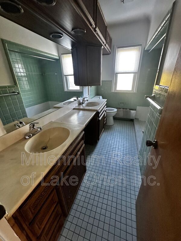 Building Photo - 22031 Lester St