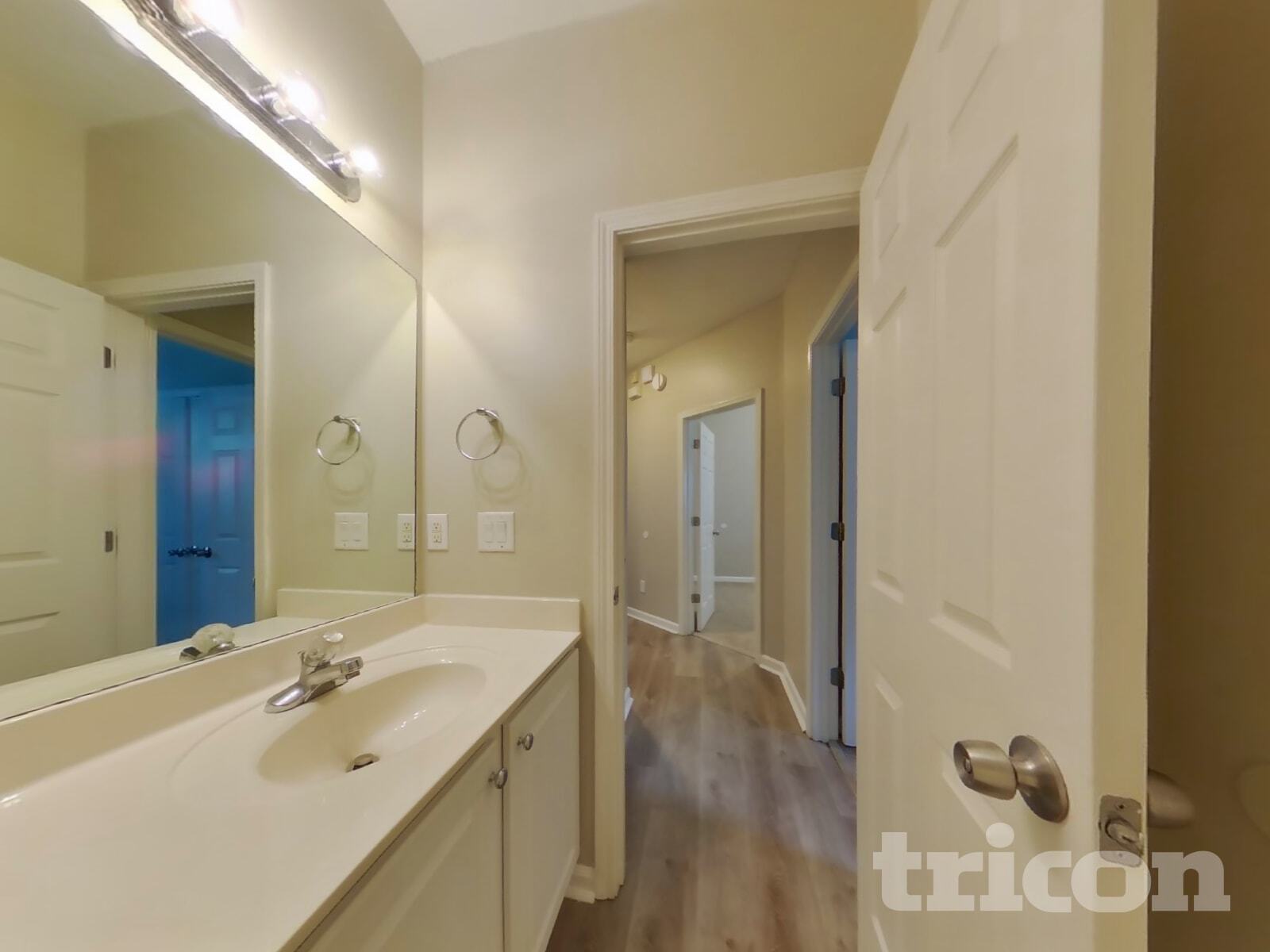 Building Photo - 103 Meadow Side Ct