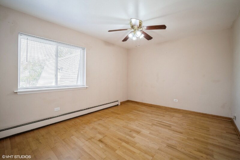 Building Photo - 974 Crabapple Dr