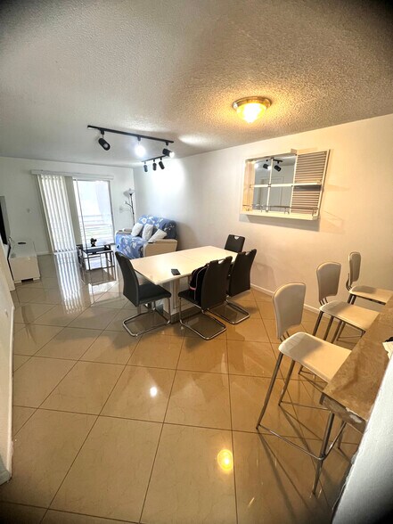 Building Photo - 7610 Stirling Rd