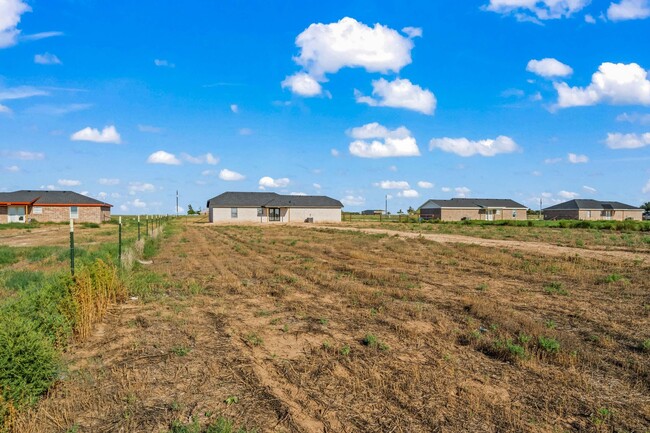 Building Photo - Country Living In Roosevelt ISD!