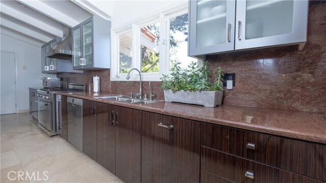 Building Photo - 30421 Mirador Ct