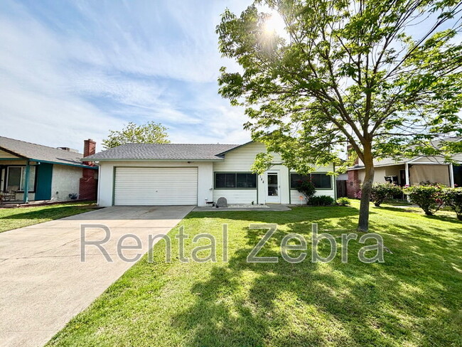 Primary Photo - 2144 Herman St