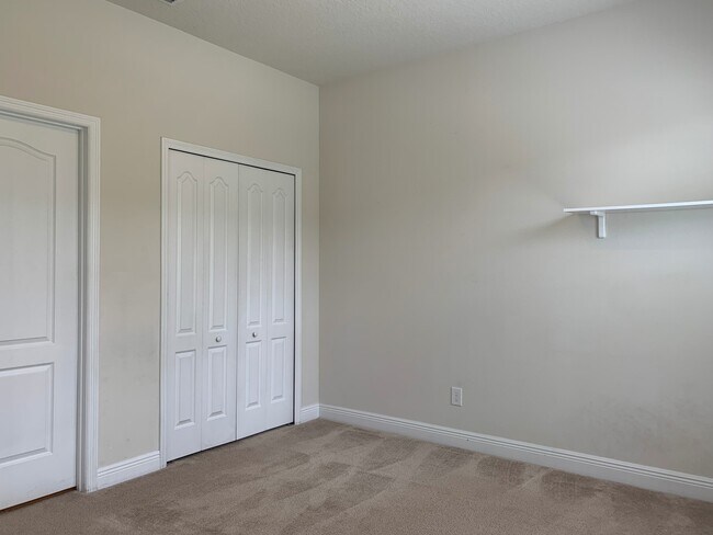 Building Photo - 14656 Trapper Rd