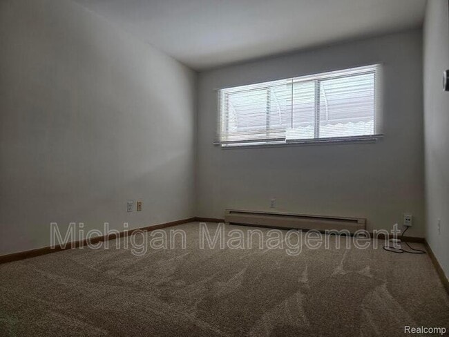 Building Photo - 20231 Kelly Rd